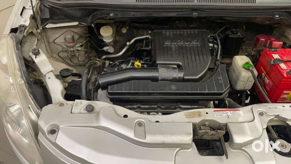 Maruti Suzuki Ritz Vxi, 2013, Petrol