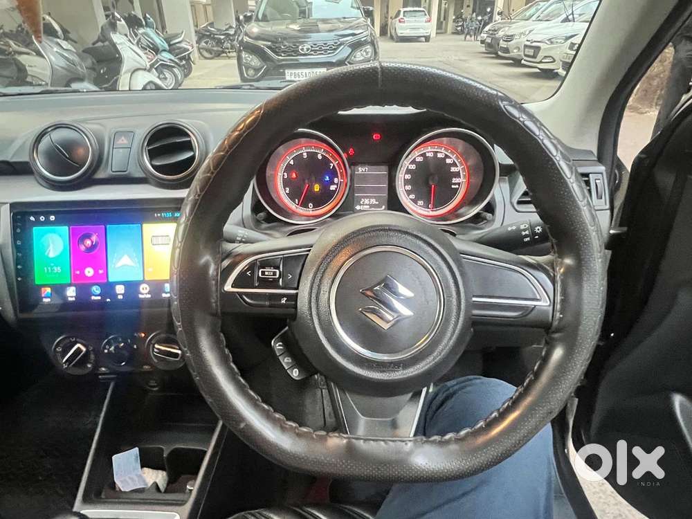 Maruti Suzuki Swift Vxi + Manual, 2022, Petrol