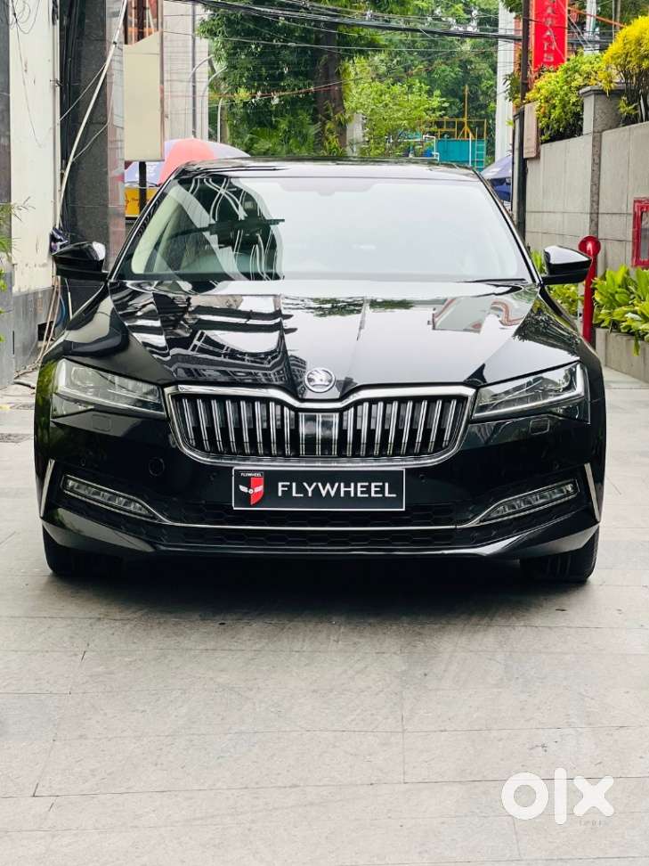 Skoda Superb 2.0 Tsi At L&k, 2022, Petrol
