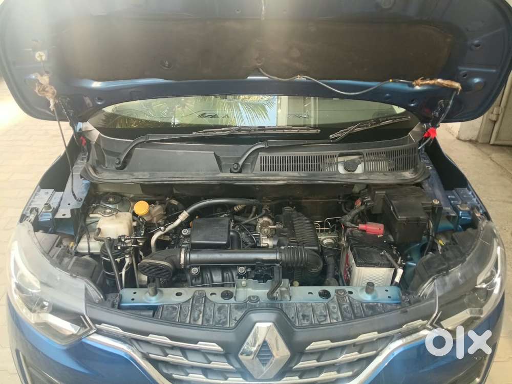 Renault Triber Rxz, 2022, Petrol