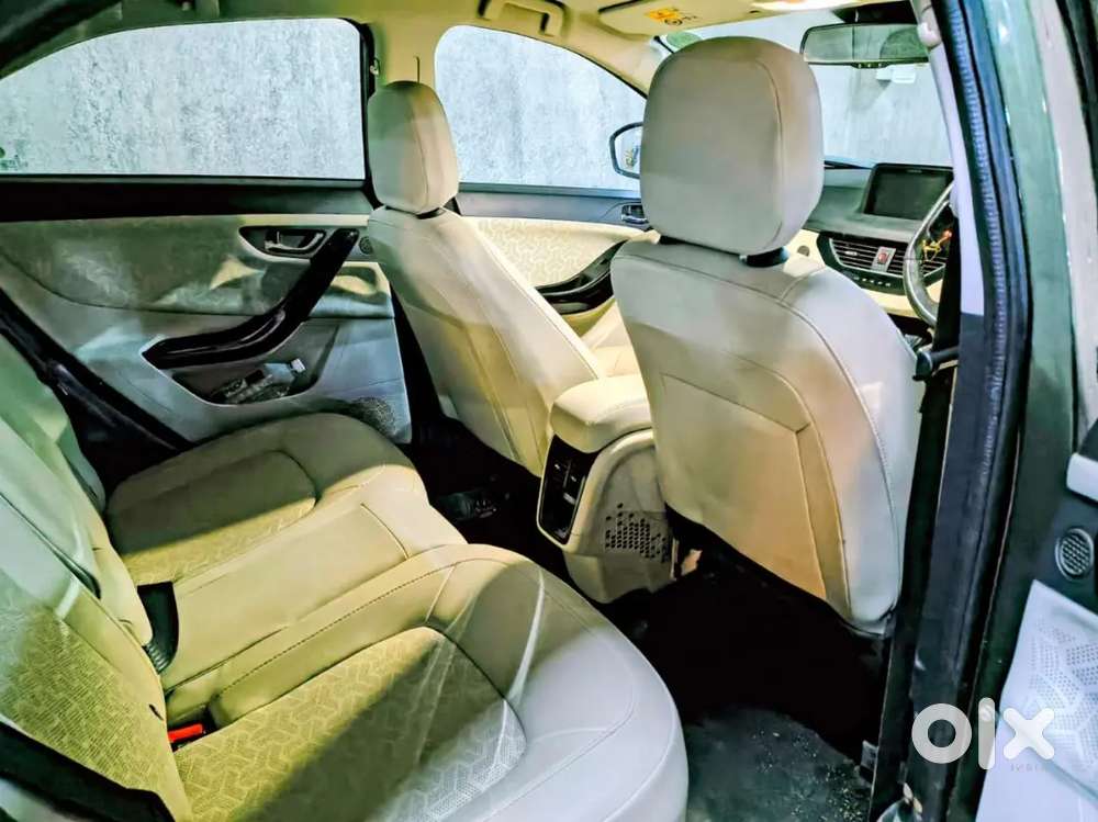 Tata Nexon Revotron 2022 Automatic With Skyroof (dd Passing)