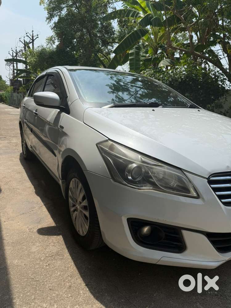Maruti Suzuki Ciaz Petrol 2016, Top End.