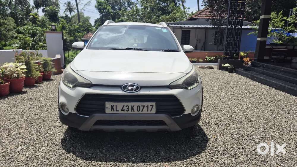 Hyundai I20 Active 2017 Petrol 62000 Km Driven