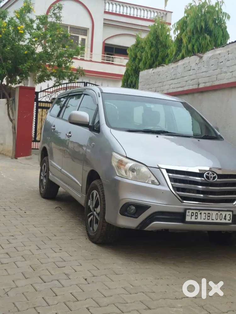 Toyota Innova 2.5 Diesel 2015