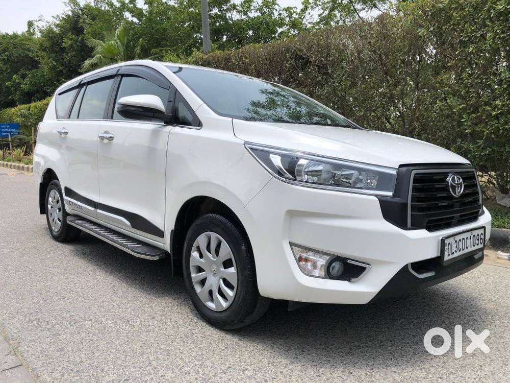 Toyota Innova Crysta 2.4 G Plus Mt 8 Str, 2025, Diesel