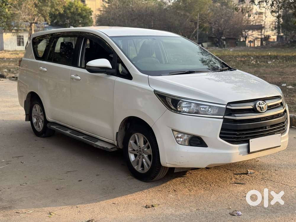 Toyota Innova Crysta 2.7 Gx At 8s, 2019, Diesel