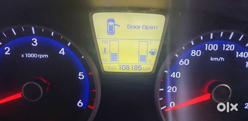 Toyota Etios 2010-2012 G, 2011, Petrol