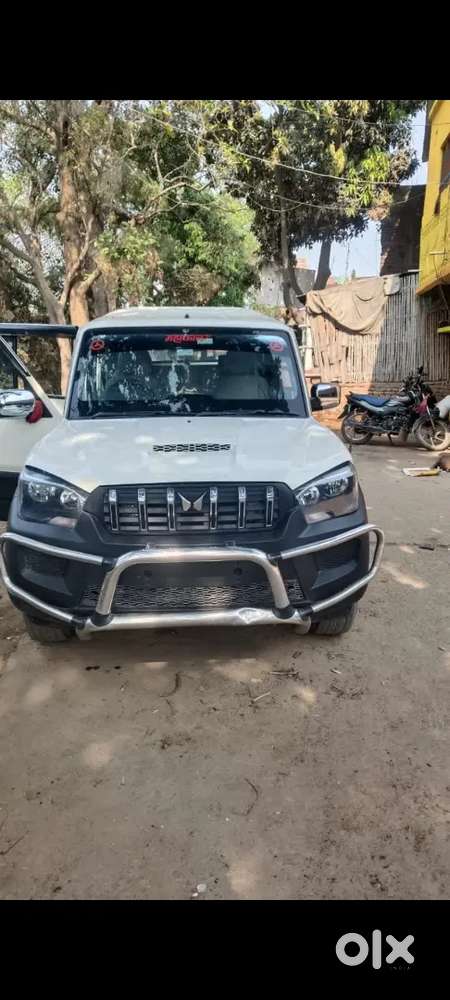 Mahindra Scorpio 2016