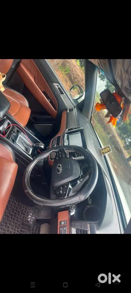 Mahindra Alturas G4 Diesel 2019