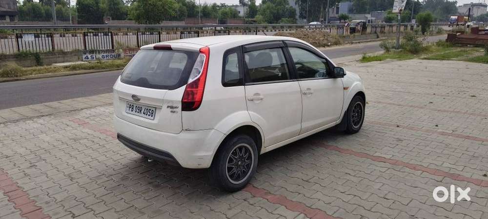 Ford Figo Duratorq Zxi 1.4, 2012, Diesel