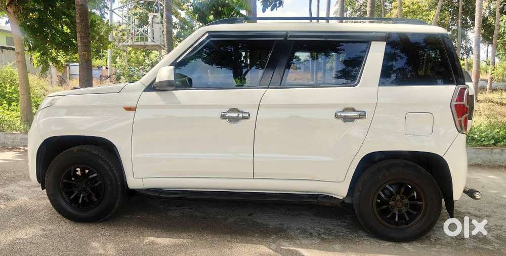 Mahindra Tuv 300 T8, 2016, Diesel