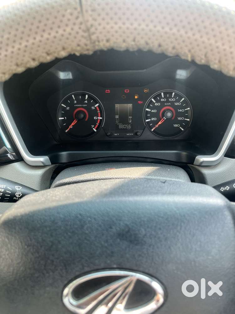 Mahindra Kuv 100 2016-2017 Mfalcon G80 K8, 2016, Petrol
