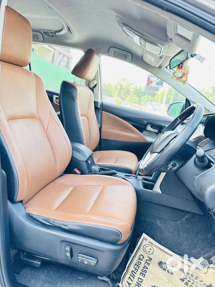 Toyota Innova Crysta 2.8z Automatic, 2018, Diesel
