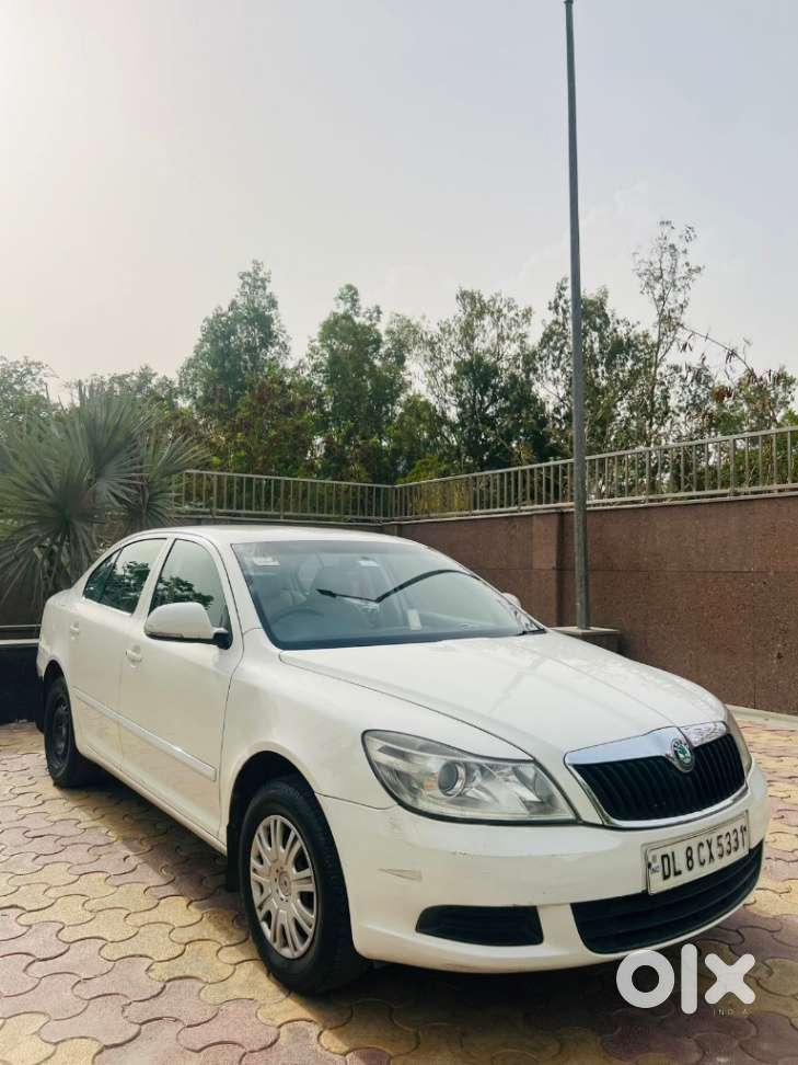 Skoda Laura Tsi Ambition At, 2012, Petrol