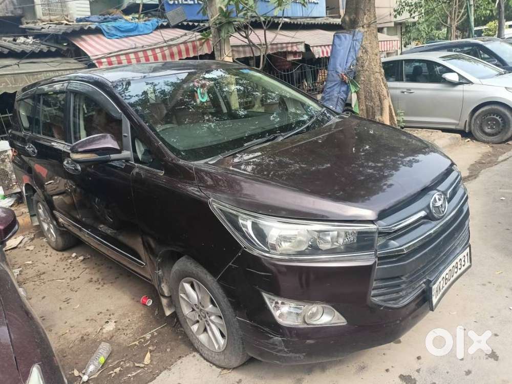 Toyota Innova Crysta 2.7 Gx Limited Edition At 7 Str, 2017, Petrol