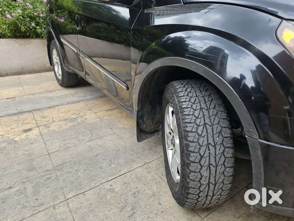 Mahindra Xuv500 2013 Diesel 93002 Km Driven