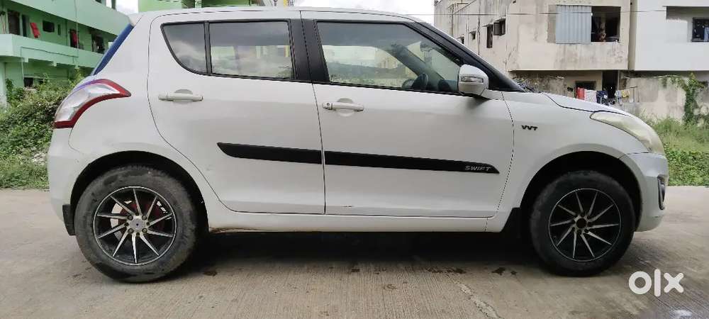 Maruti Suzuki Swift Vxi(o) 2016 Petrol