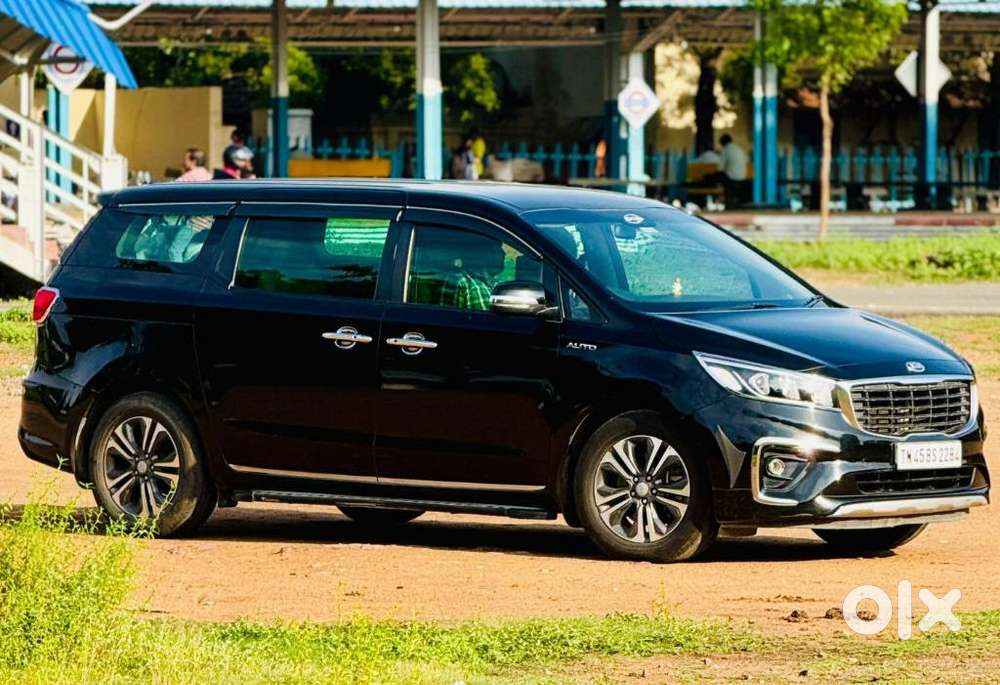 Kia Carnival Premium, 2020, Diesel