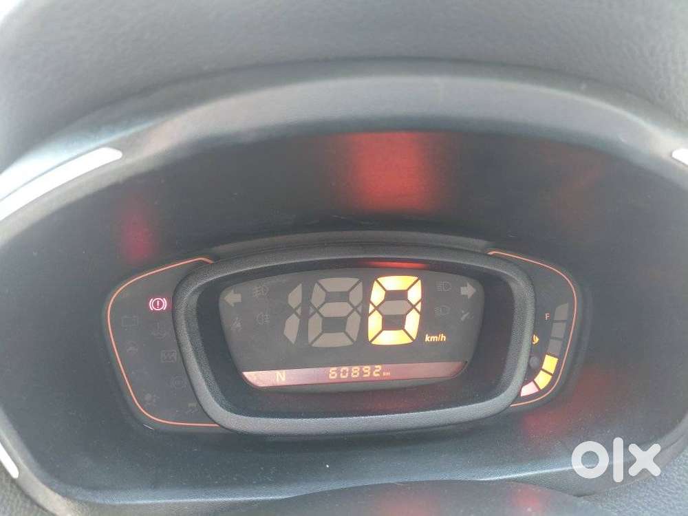 Renault Kwid 1.0 Rxt Amt Opt, 2018, Petrol