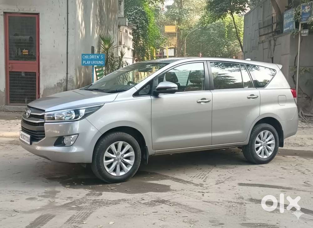 Toyota Innova Crysta [2020-ongoing] 2.7 Zx At 7 Str, 2016, Petrol