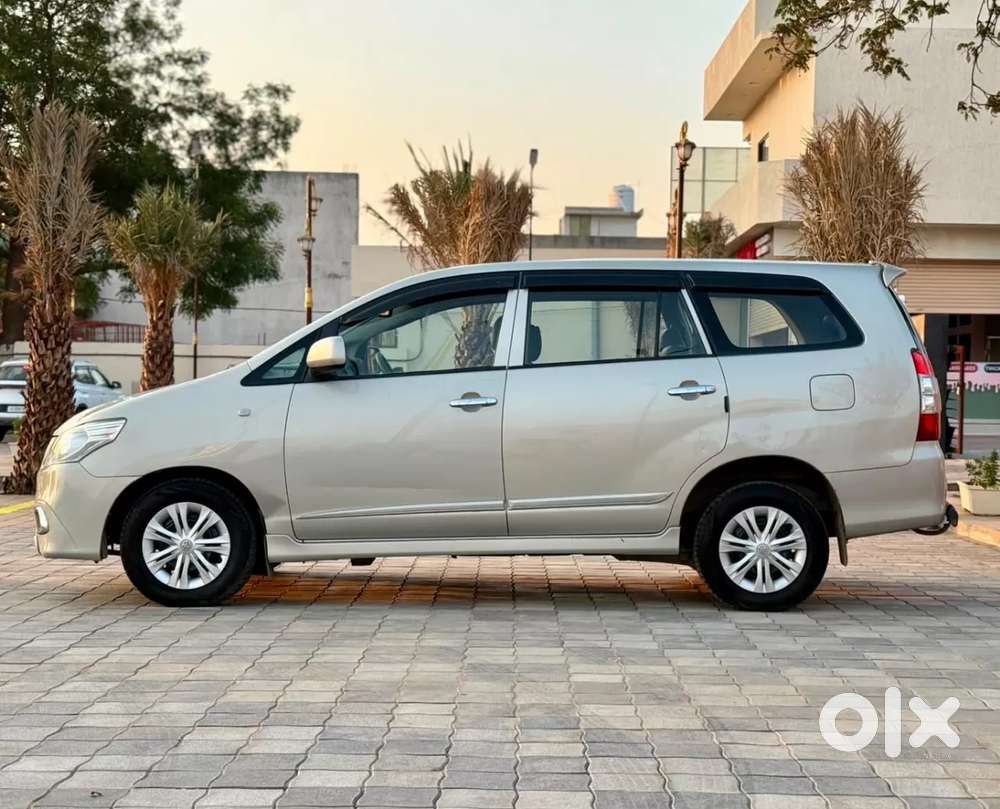 Toyota Innova, 2015, Diesel