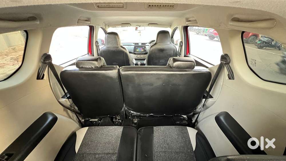 Renault Triber 1.0 Rxz Dual Tone, 2021, Petrol