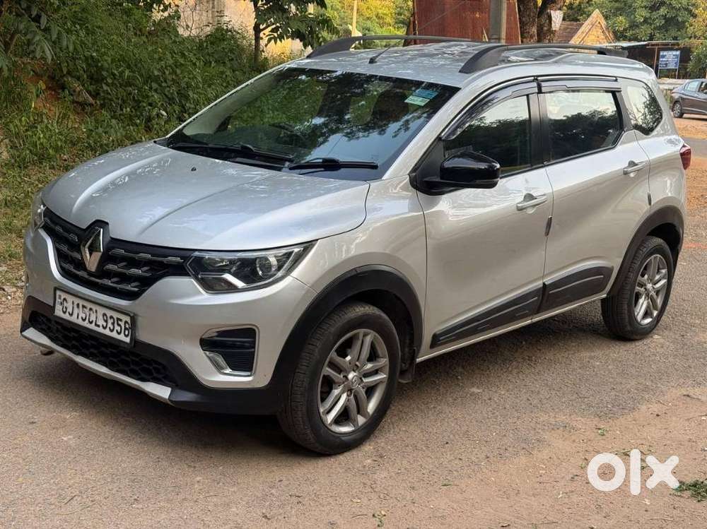 Renault Triber Rxz, 2022, Petrol