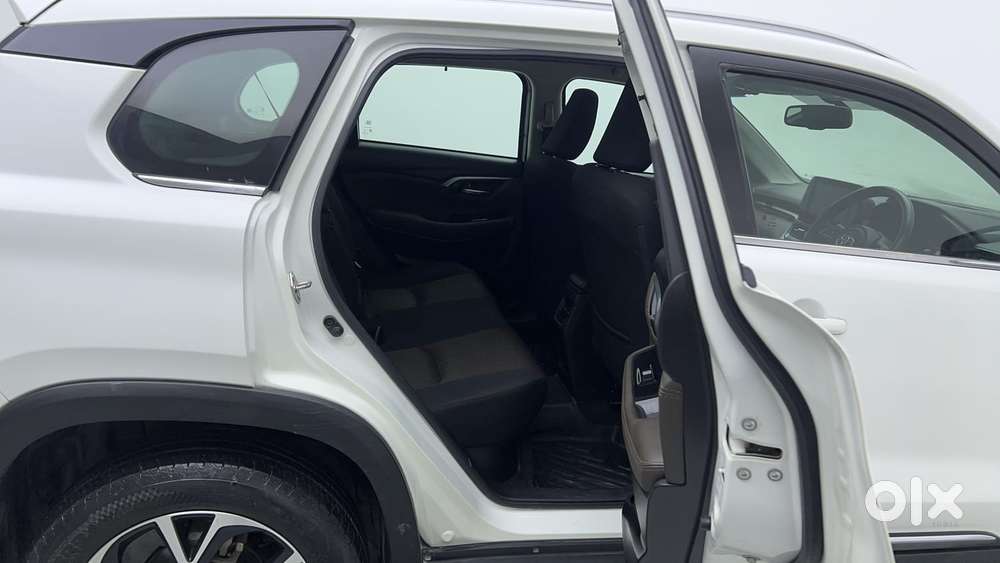 Toyota Urban Cruiser Hyryder 1.5 G Hybrid, 2023, Cng & Hybrids