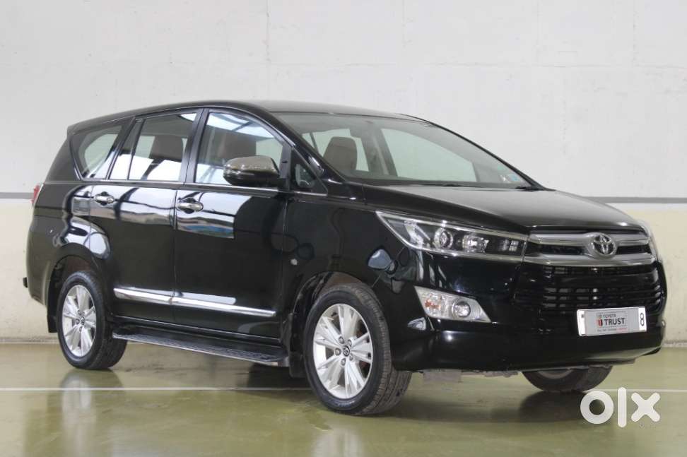 Toyota Innova Crysta 2.7 Zx At, 2016, Petrol