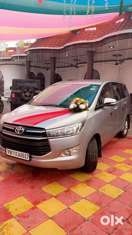 Toyota Innova Crysta 2017 Diesel Well Maintained