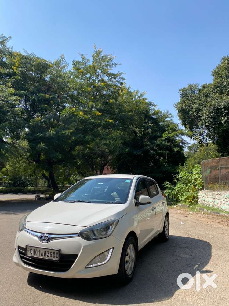 Hyundai I20 Sportz Petrol Manual 2014