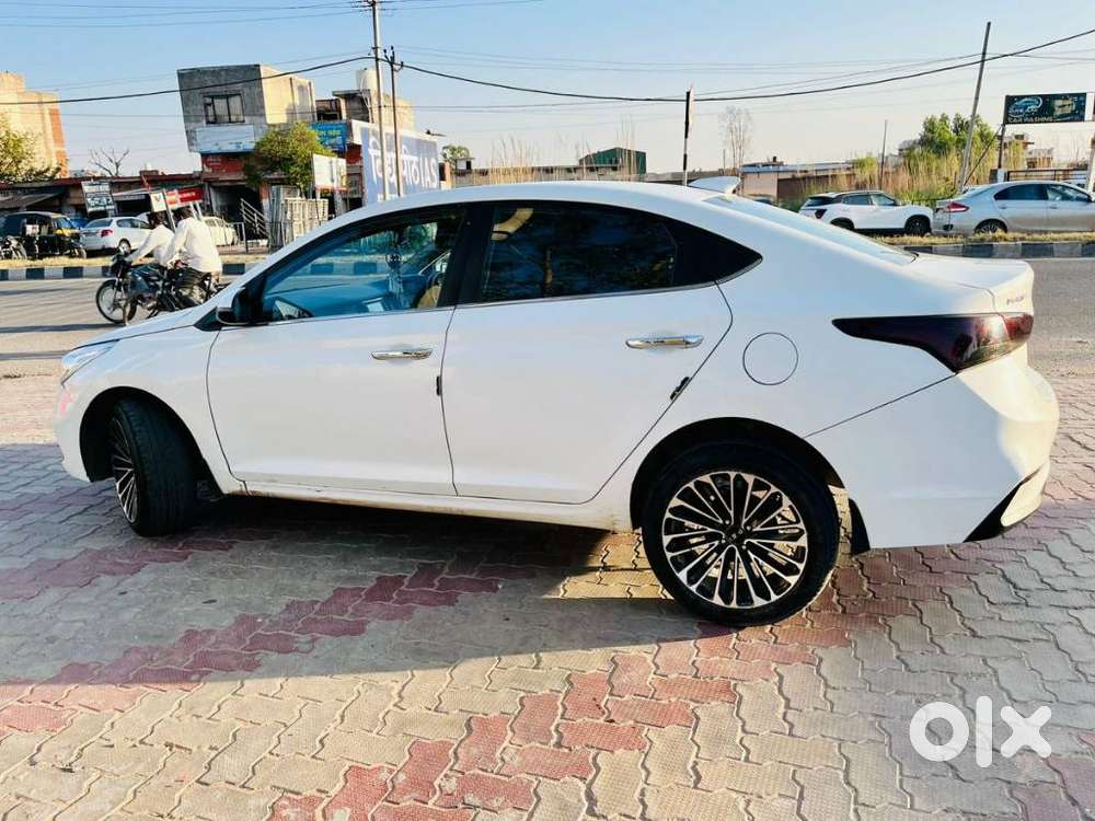 Hyundai Verna 1.6 Crdi At Sx Option, 2018, Diesel