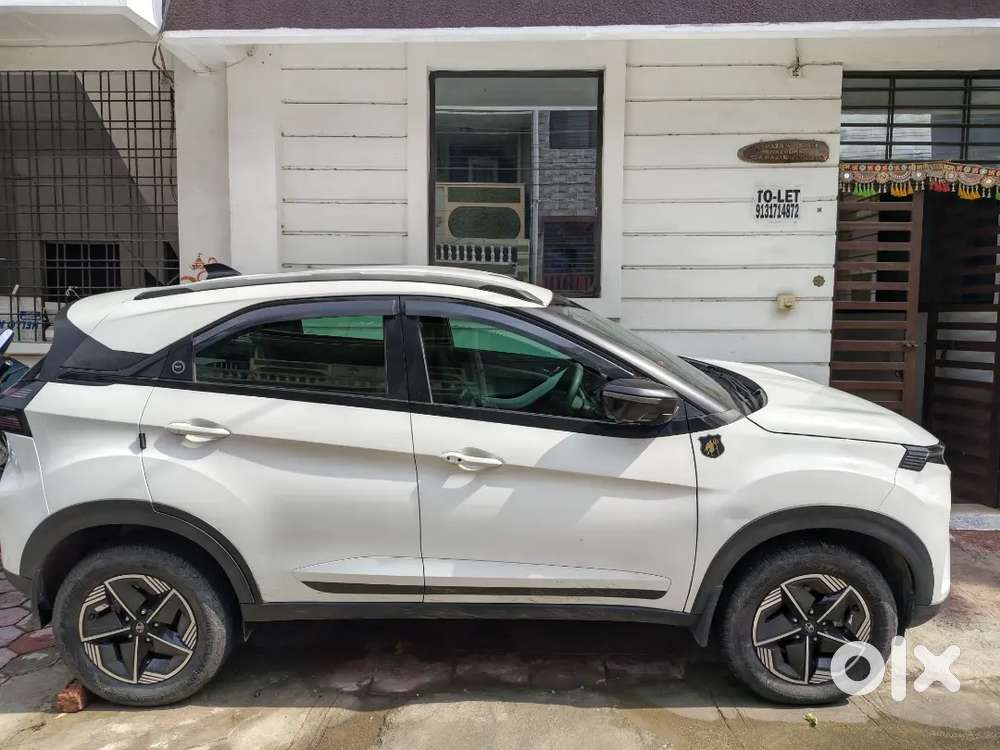 Tata Nexon Creative Petrol 2023