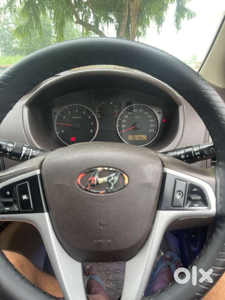 Hyundai I20 Petrol Manual 2010