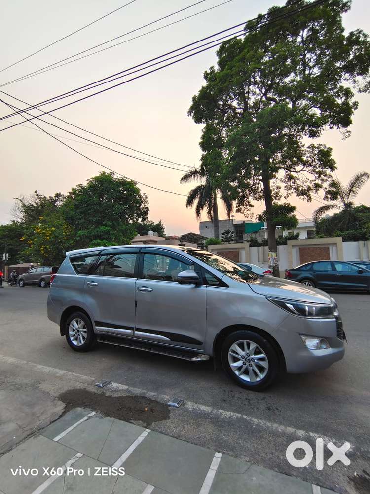 Toyota Innova Crysta 2.4 V 7 Str, 2018, Diesel
