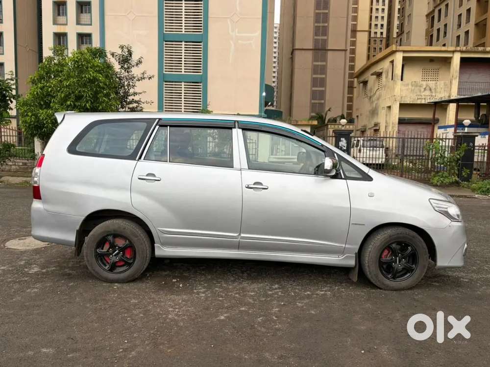 Toyota Innova Diesel 2014