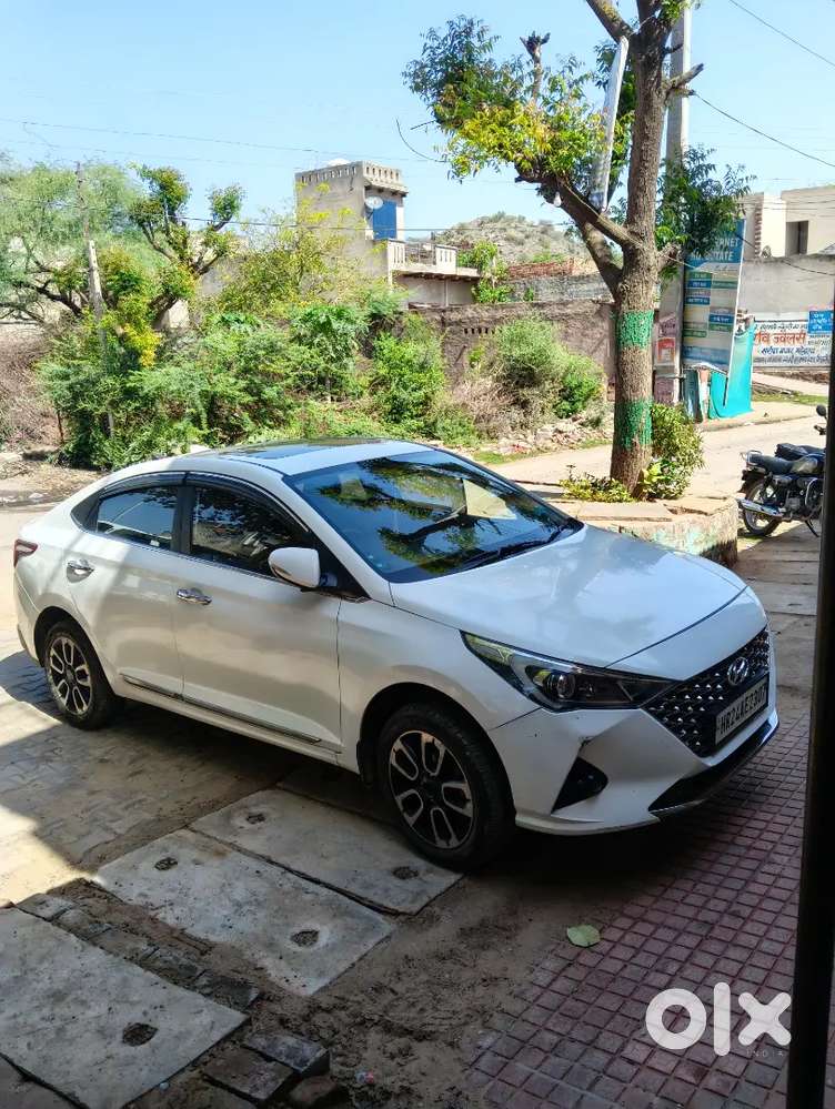 Good Condition Push Button Sunroof All Gadi Original H