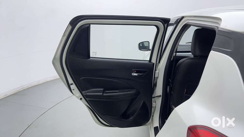 Maruti Suzuki Swift Vvt Vxi, 2020, Petrol