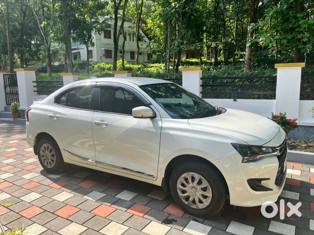 Maruti Dzire 1.2 Vxi 2025