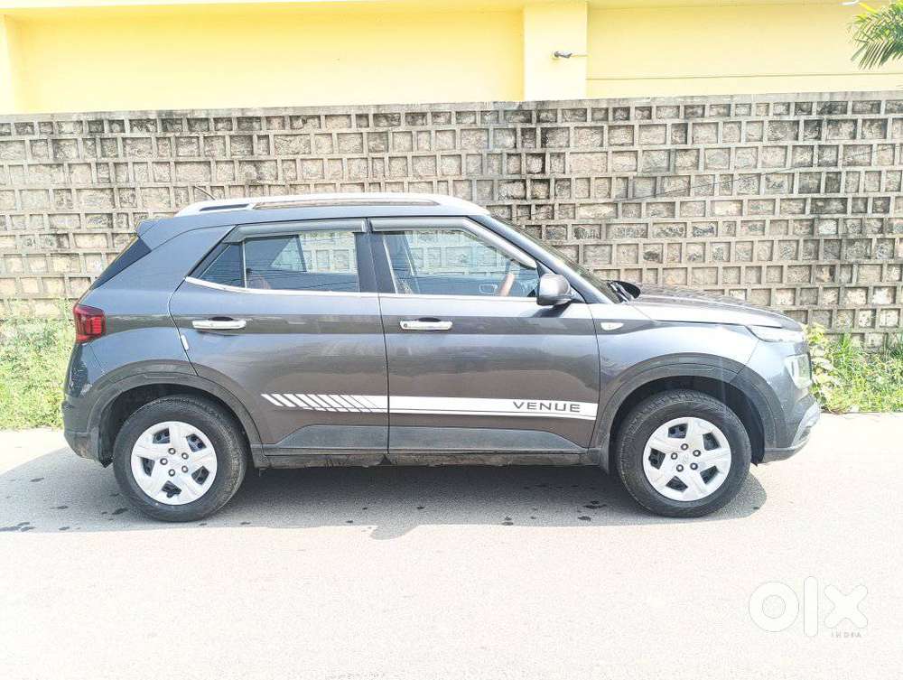 Hyundai Venue S, 2021, Petrol