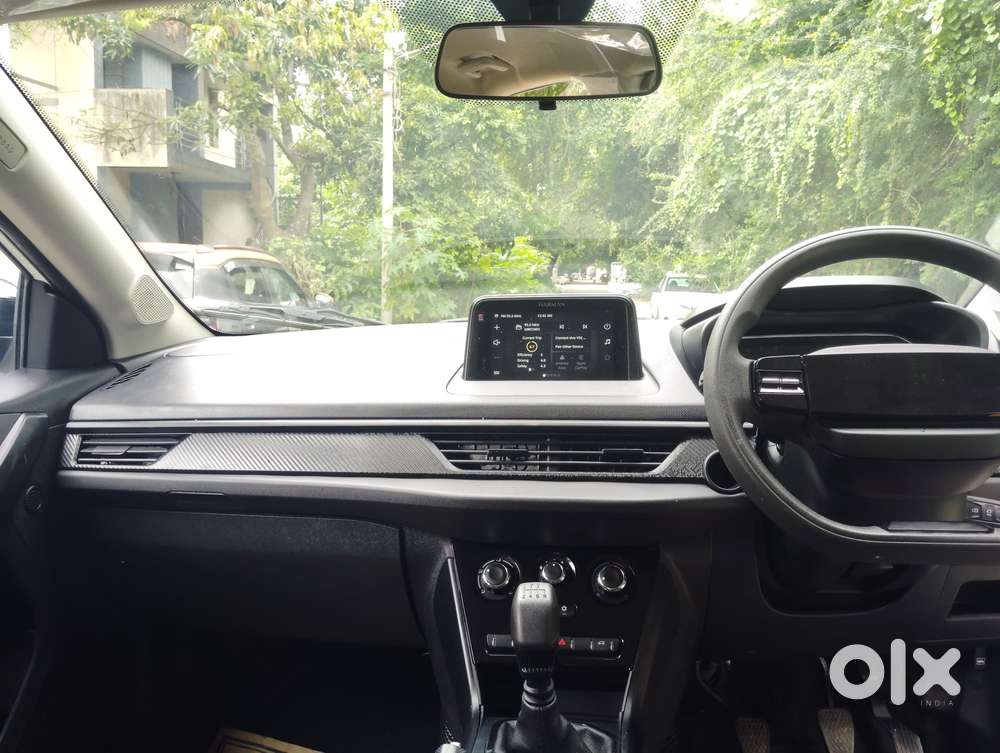 Tata Nexon Fearless Pr Plus S 1.2 Revotorq Diesel 6amt Dual Tone, 20..
