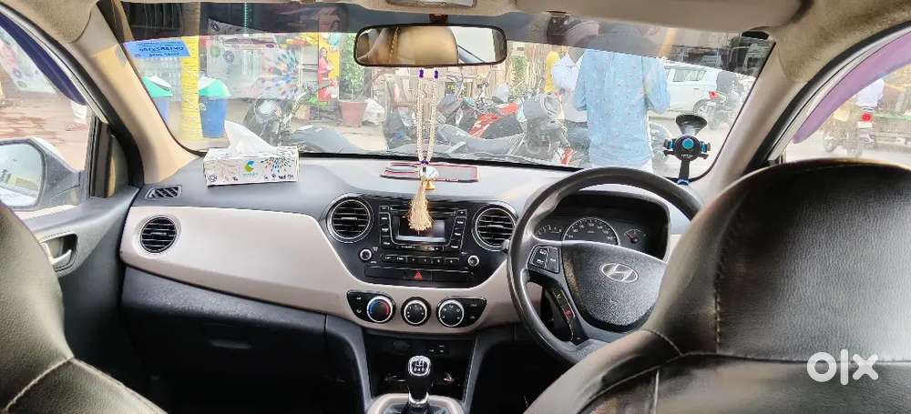 Hyundai Grand I10 Sportz 2016