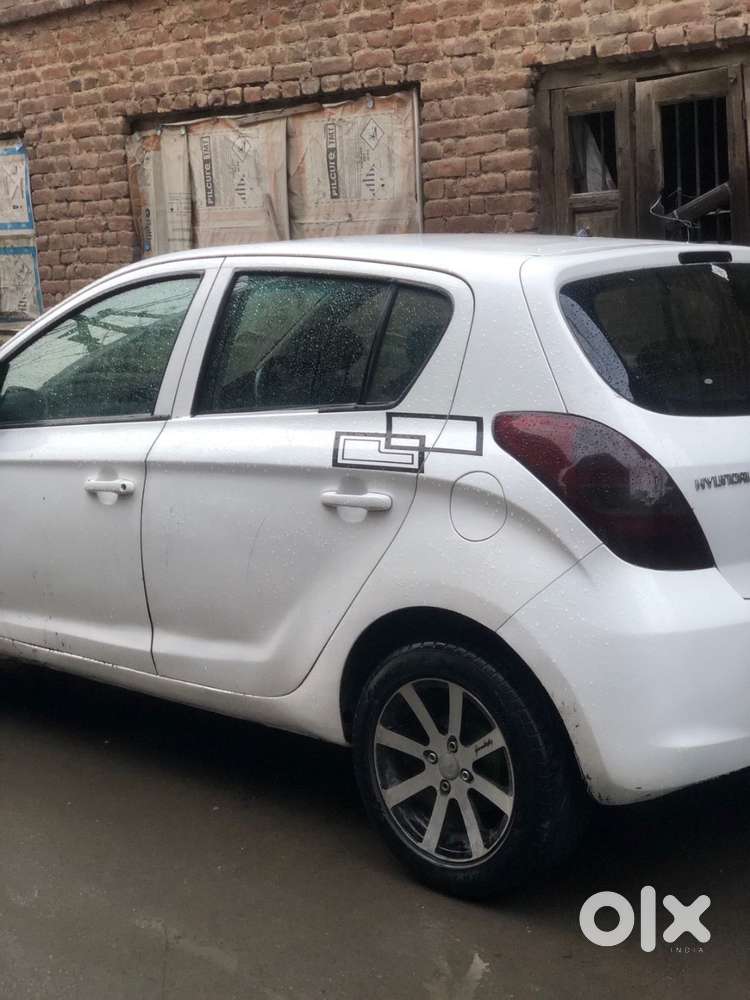 Hyundai I20 2010 Petrol Well Maintained