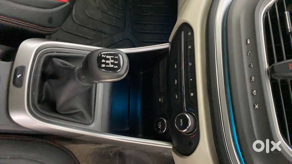 Tata Altroz Xz, 2022, Petrol