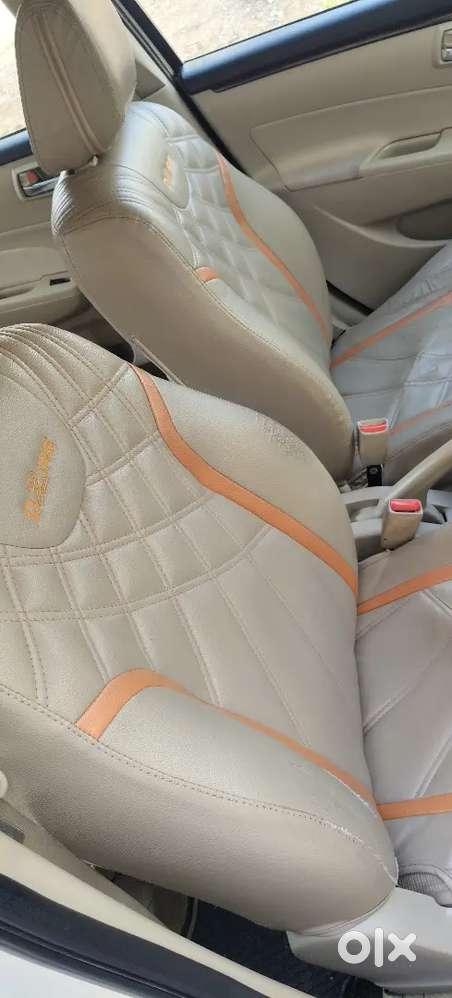Swift Dezire 2015