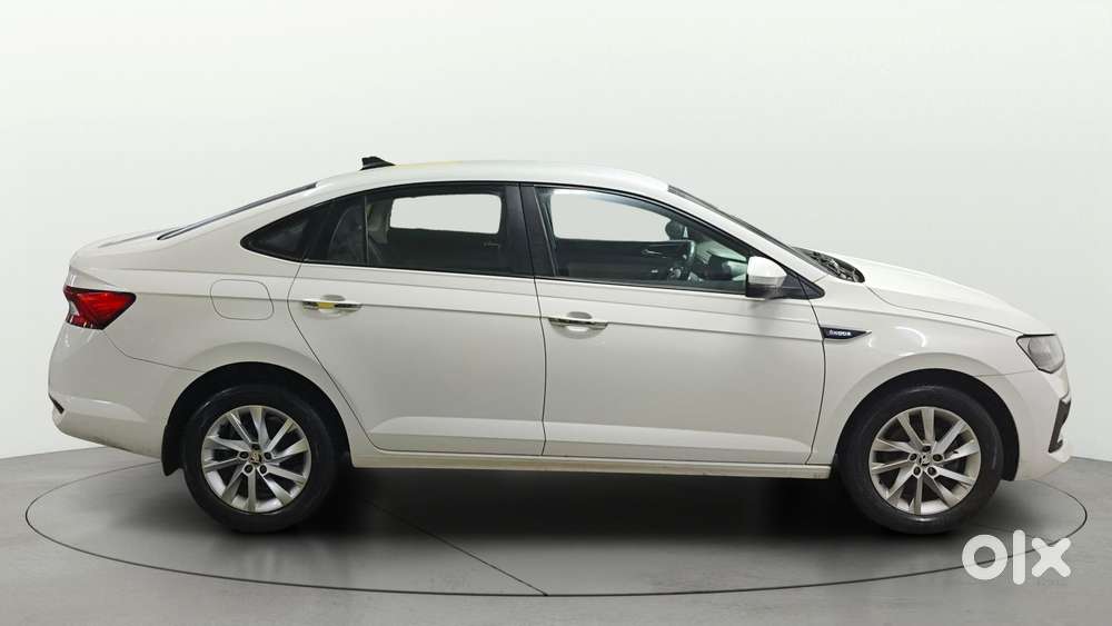 Skoda Slavia 1.0 Ambition Tsi, 2022, Petrol