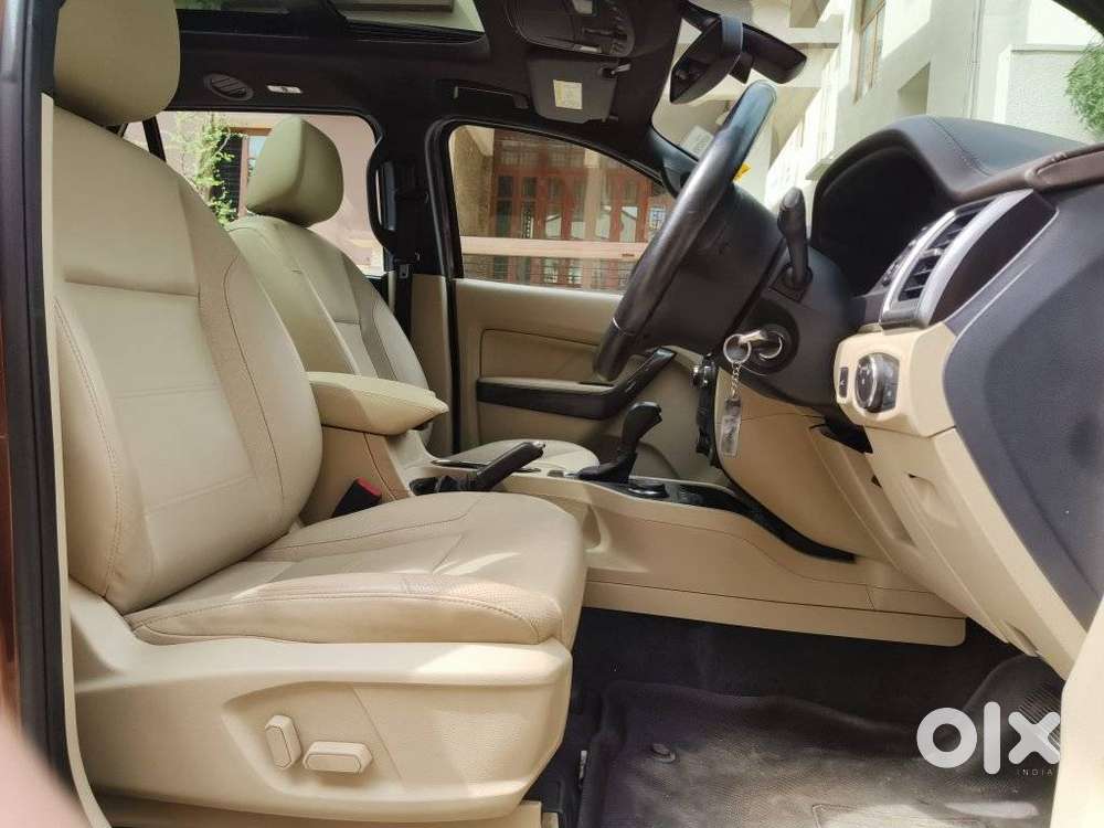 Ford Endeavour 3.2 Titanium At 4x4, 2016, Diesel