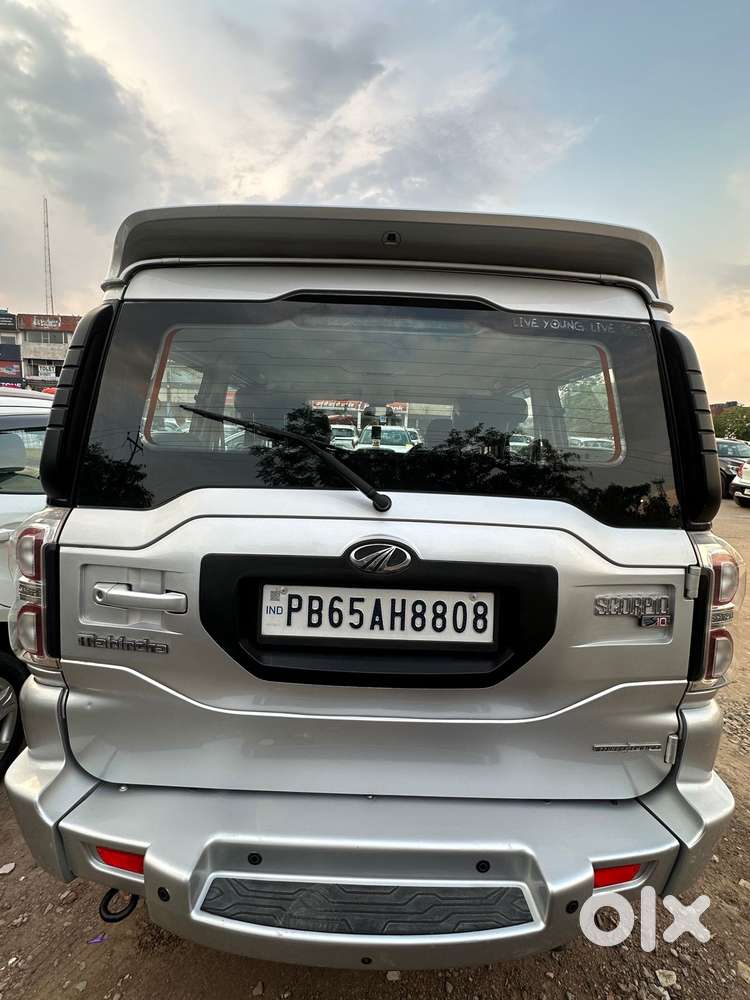 Mahindra Scorpio Intelli Hybrid S10, 2016, Diesel