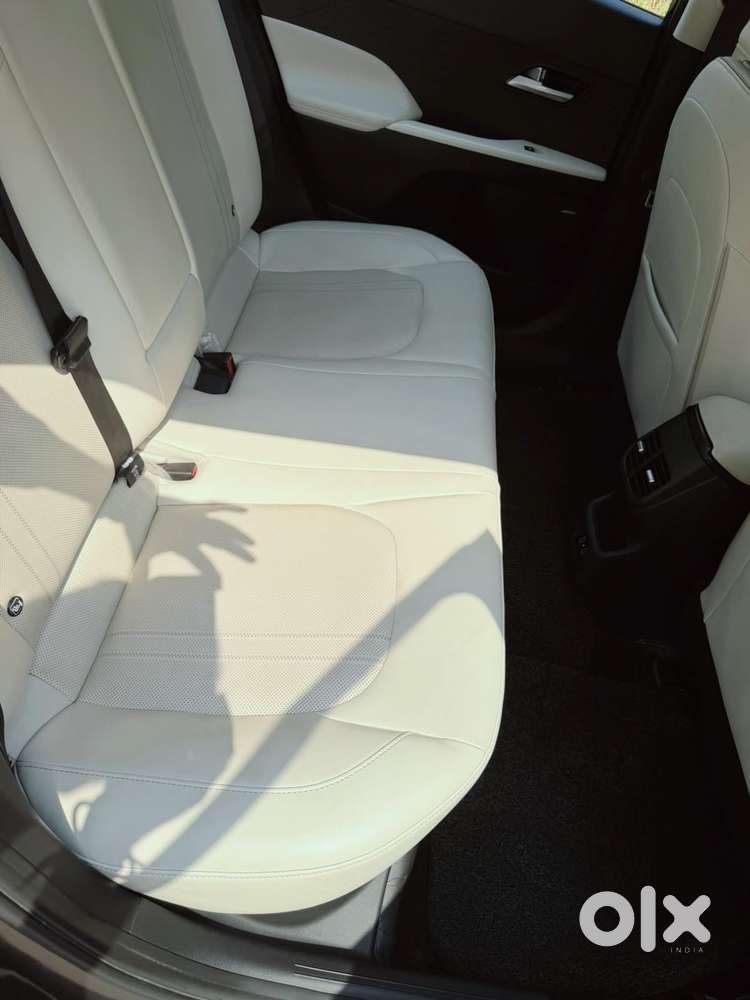 Hyundai Verna 1.5 Sx (o) Ivt, 2023, Petrol