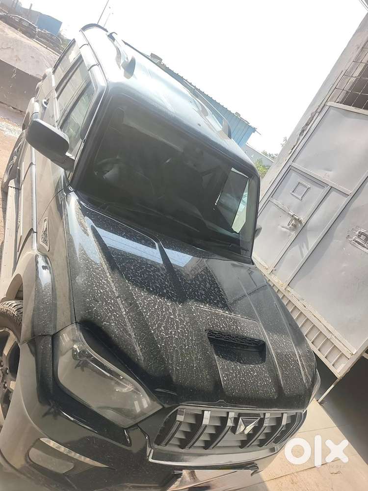 Mahindra Scorpio 2024 Diesel Manual